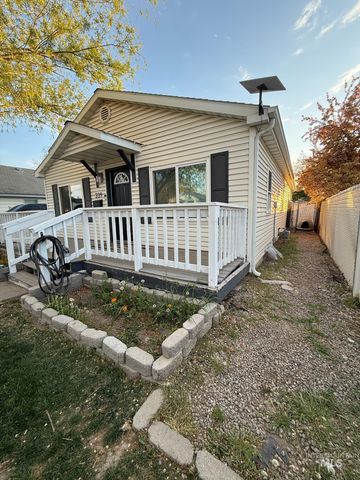 339 Polk St, Twin Falls, ID 83301
