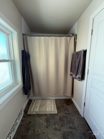 339 Polk St, Twin Falls, ID 83301