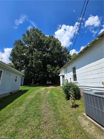 819 W Sprague Street, Winston-salem, NC 27127
