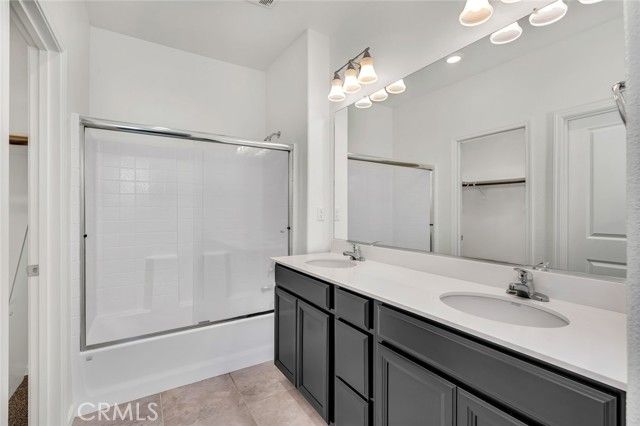 664 Amabile, Los Banos, CA 93635