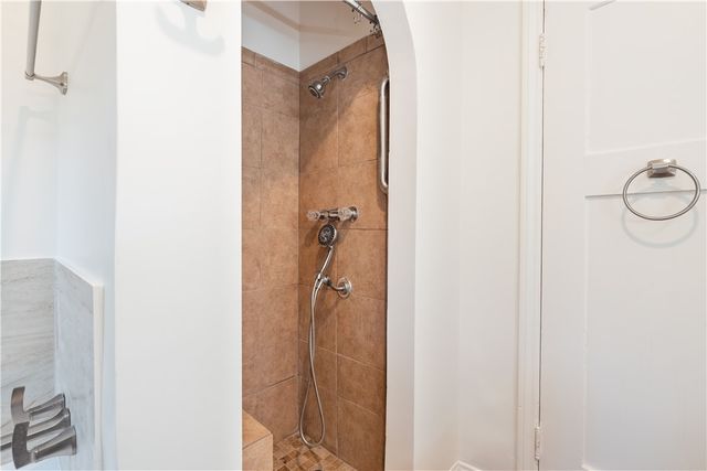 8930 S Hobart Blvd, Los Angeles, CA 90047