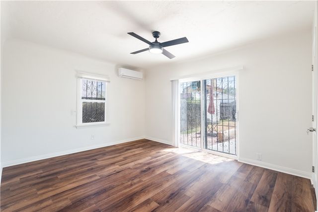 8930 S Hobart Blvd, Los Angeles, CA 90047