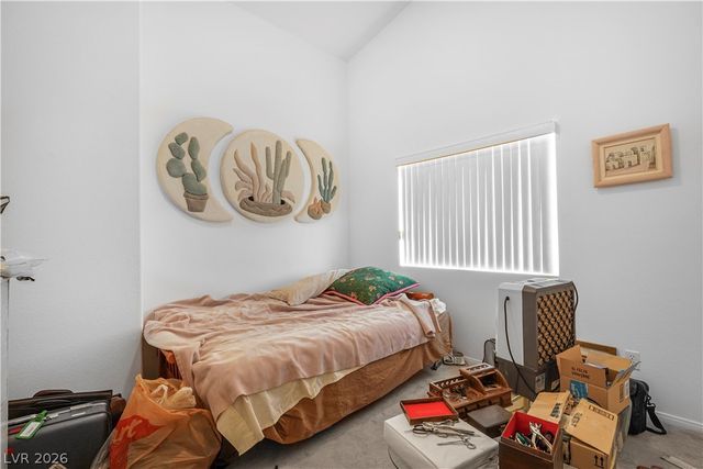 815 Roaring Falls Avenue, Henderson, NV 89052