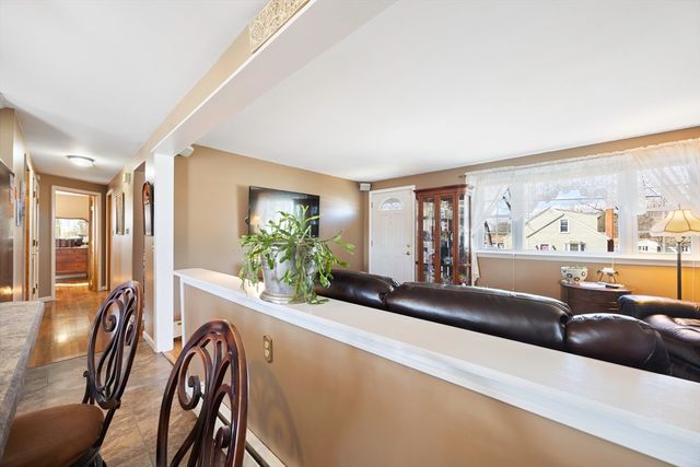 39 Dixie Terrace, Chicopee, MA 01020