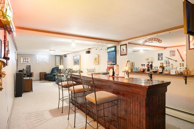 39 Dixie Terrace, Chicopee, MA 01020