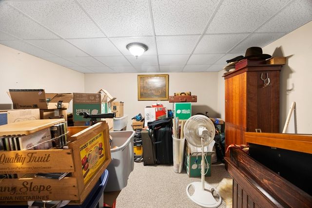 39 Dixie Terrace, Chicopee, MA 01020