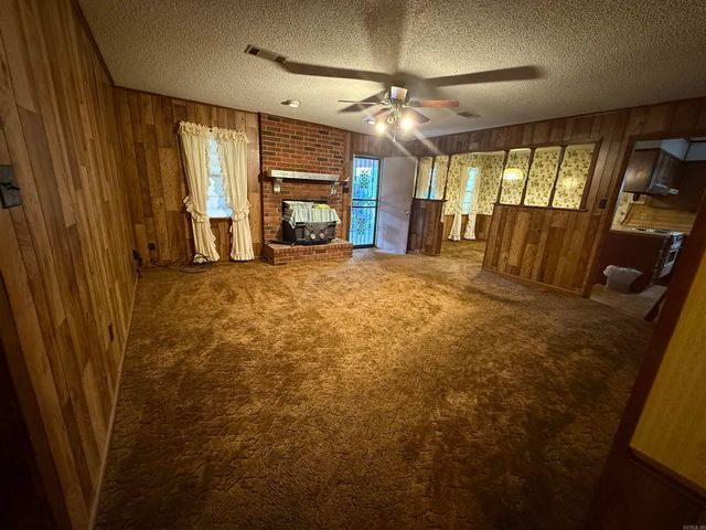 1406 Ridgway Road, Pine Bluff, AR 71603