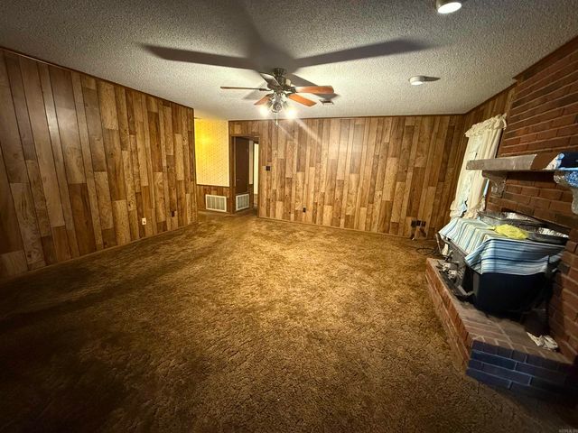 1406 Ridgway Road, Pine Bluff, AR 71603