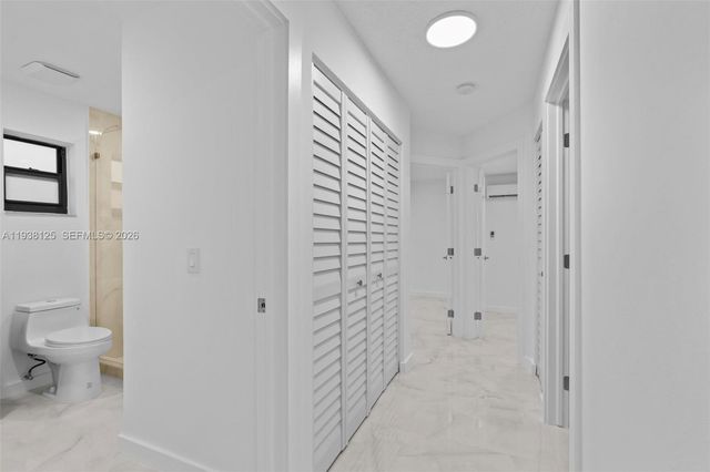 8340 NW 193rd Ln, Hialeah, FL 33015