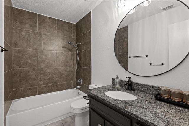10616 Mellow Meadow Drive 28C, Austin, TX 78750