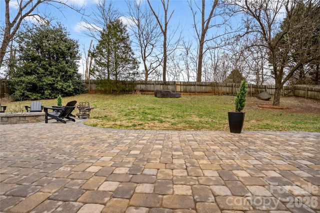 12238 Taos Court, Charlotte, NC 28277