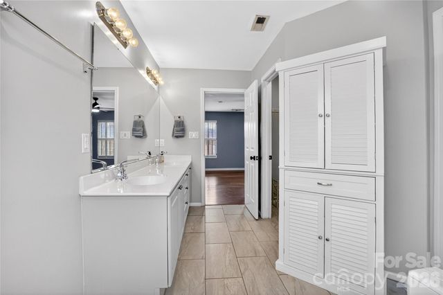 12238 Taos Court, Charlotte, NC 28277