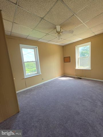 102 CHAIN ST, Norristown, PA 19401