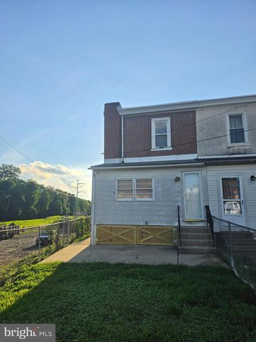 102 CHAIN ST, Norristown, PA 19401