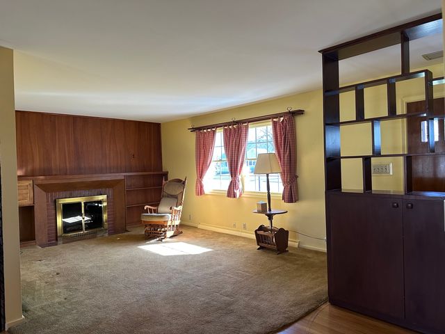 505 S Jackson Street, Morrison, IL 61270