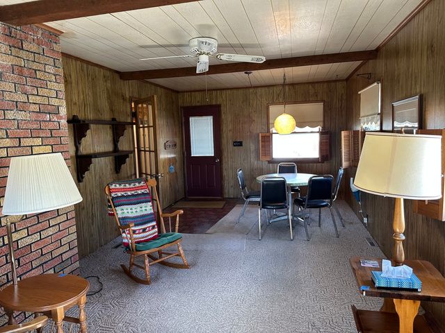 505 S Jackson Street, Morrison, IL 61270