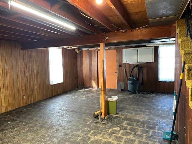 505 S Jackson Street, Morrison, IL 61270