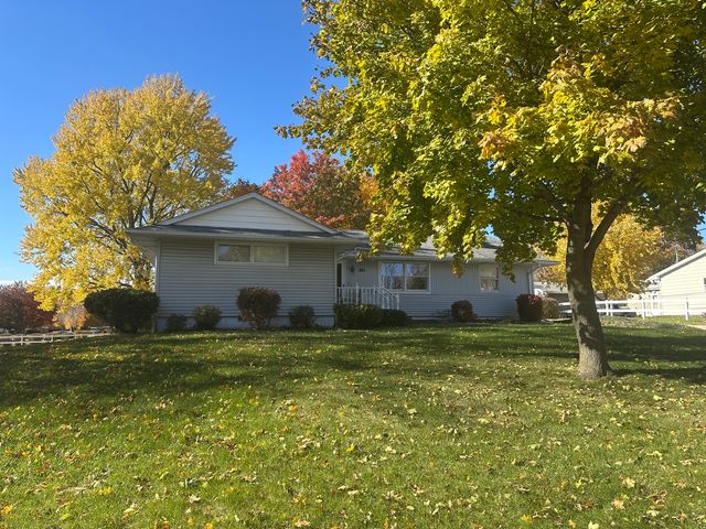 505 S Jackson Street, Morrison, IL 61270