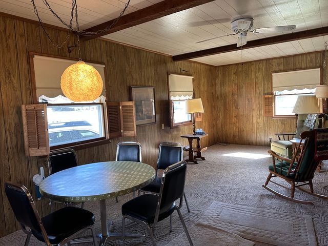 505 S Jackson Street, Morrison, IL 61270