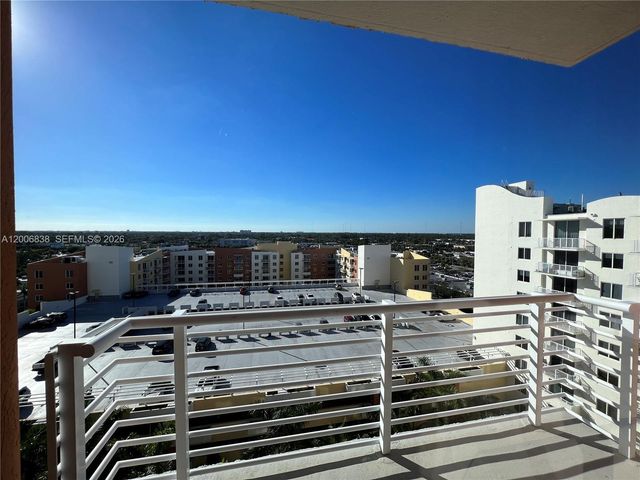 18800 NE 29th Avenue PH25, Aventura, FL 33180