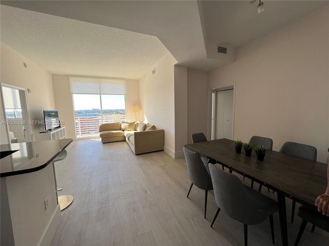 18800 NE 29th Avenue PH25, Aventura, FL 33180