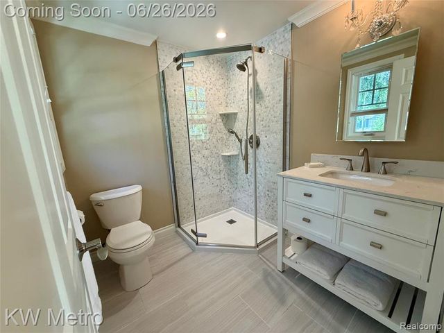 2175 Fairway Drive, Birmingham, MI 48009