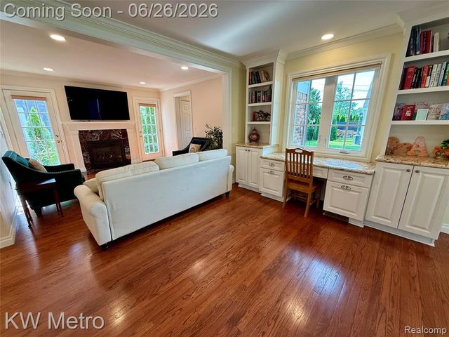 2175 Fairway Drive, Birmingham, MI 48009