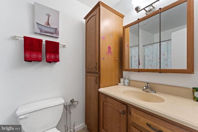 11 BRIARSTONE LN, Gaithersburg, MD 20877