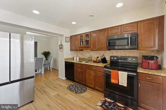 11 BRIARSTONE LN, Gaithersburg, MD 20877