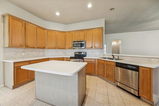 7823 Desert Canyon Court, Houston, TX 77041