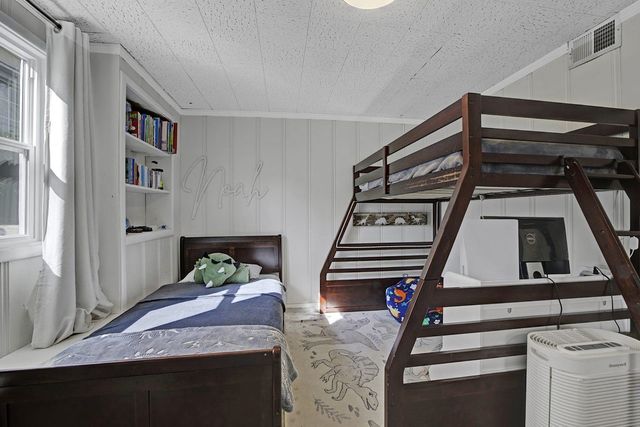 1337 Acacia St, Pittsburg, CA 94565