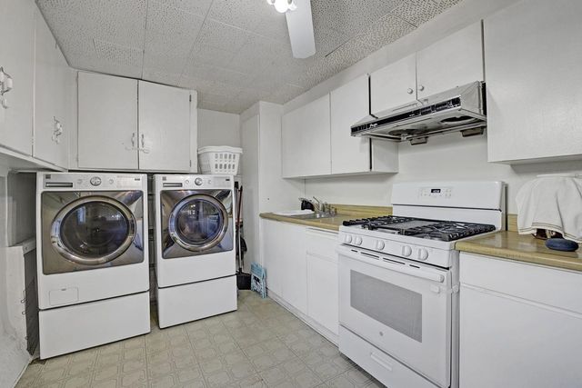 1337 Acacia St, Pittsburg, CA 94565