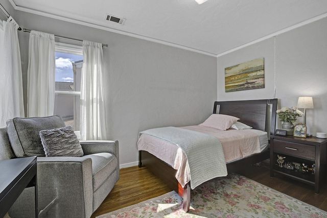 1337 Acacia St, Pittsburg, CA 94565