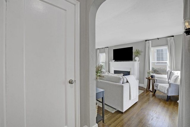 1337 Acacia St, Pittsburg, CA 94565