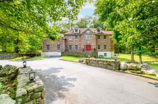 185 Interlaken Road, Stamford, CT 06903