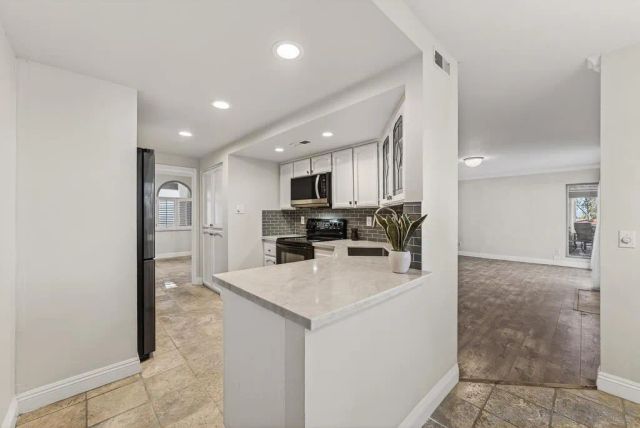 12242 Paseo Lucido B, San Diego, CA 92128