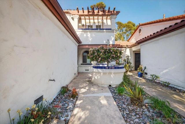 12242 Paseo Lucido B, San Diego, CA 92128