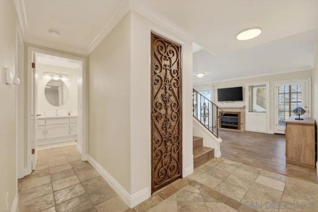 12242 Paseo Lucido B, San Diego, CA 92128