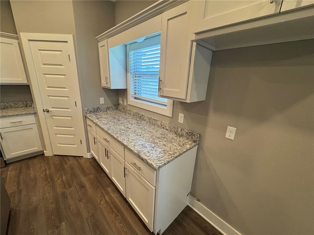 243 S Eagle Mountain Street, Prairie Grove, AR 72753