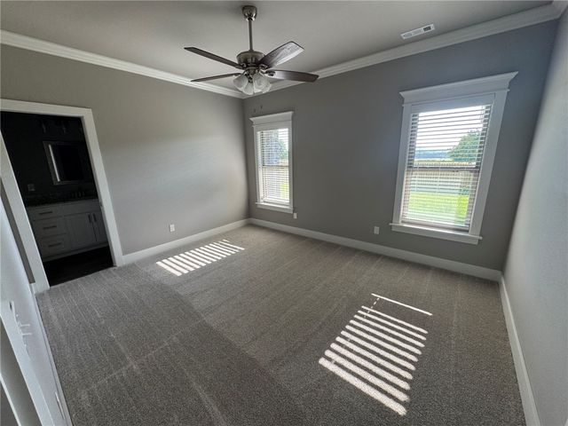 243 S Eagle Mountain Street, Prairie Grove, AR 72753