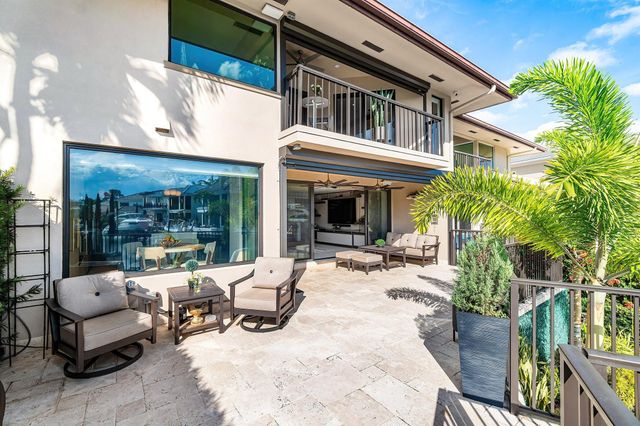 5326 Boca Marina Circle N, Boca Raton, FL 33487