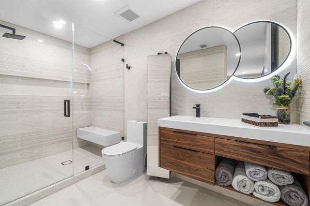 5326 Boca Marina Circle N, Boca Raton, FL 33487