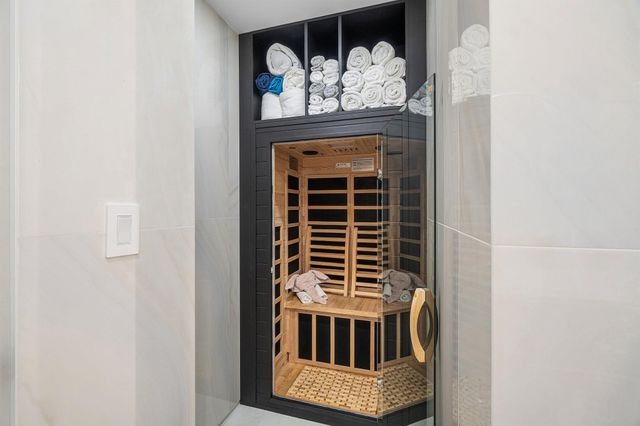 5326 Boca Marina Circle N, Boca Raton, FL 33487