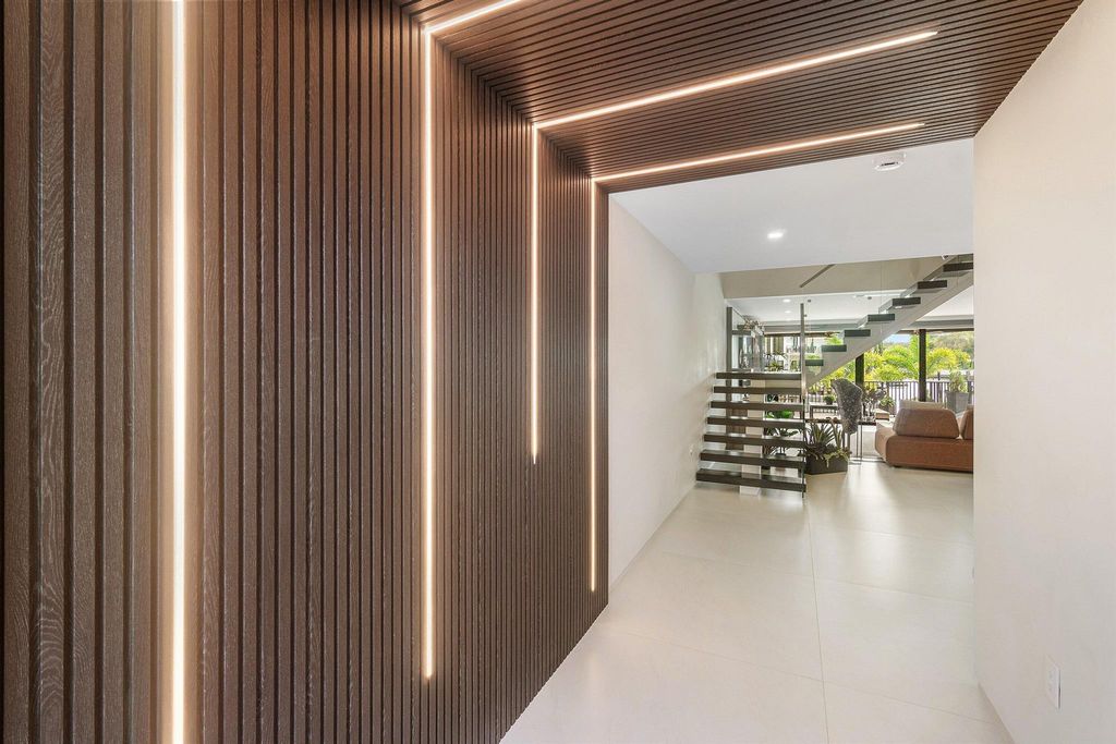 5326 Boca Marina Circle N, Boca Raton, FL 33487