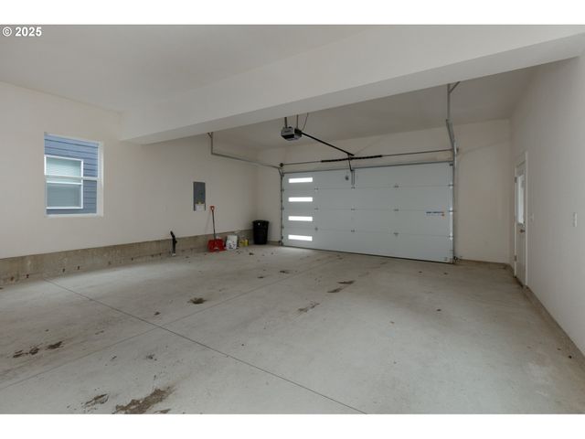 541 Nw Vancouver Ave, Stevenson, WA 98648