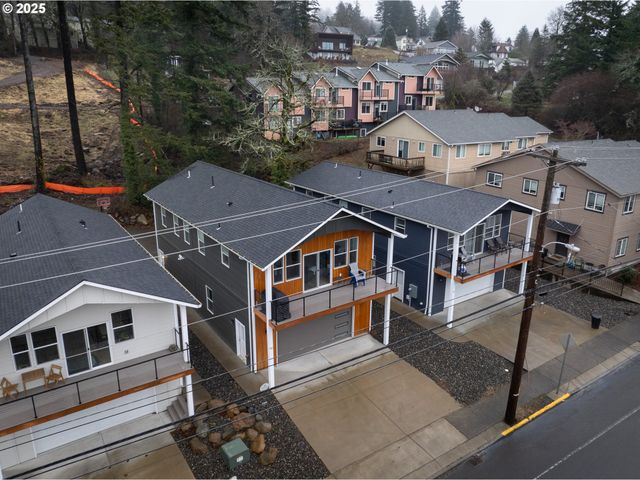 541 Nw Vancouver Ave, Stevenson, WA 98648