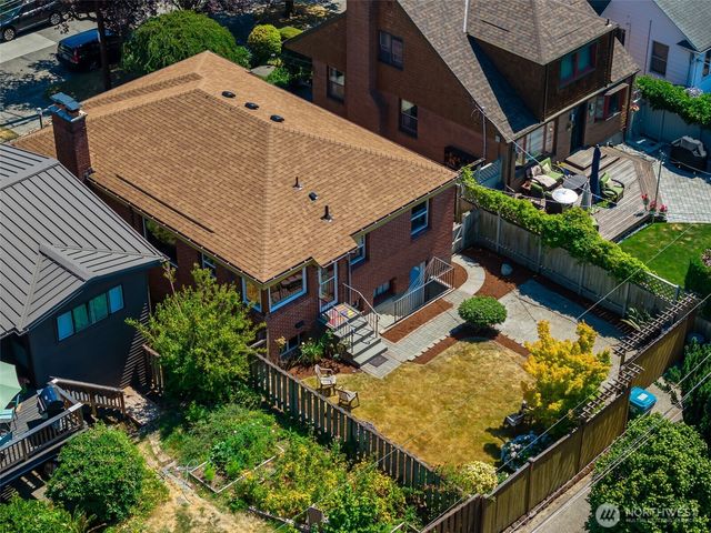 7551 33rd Avenue NW, Seattle, WA 98117