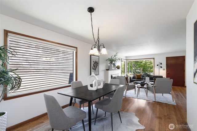 7551 33rd Avenue NW, Seattle, WA 98117