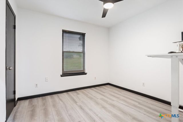 627 County Road 3376, Kempner, TX 76539