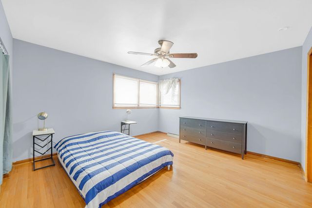 7905 Madison Avenue, Munster, IN 46321